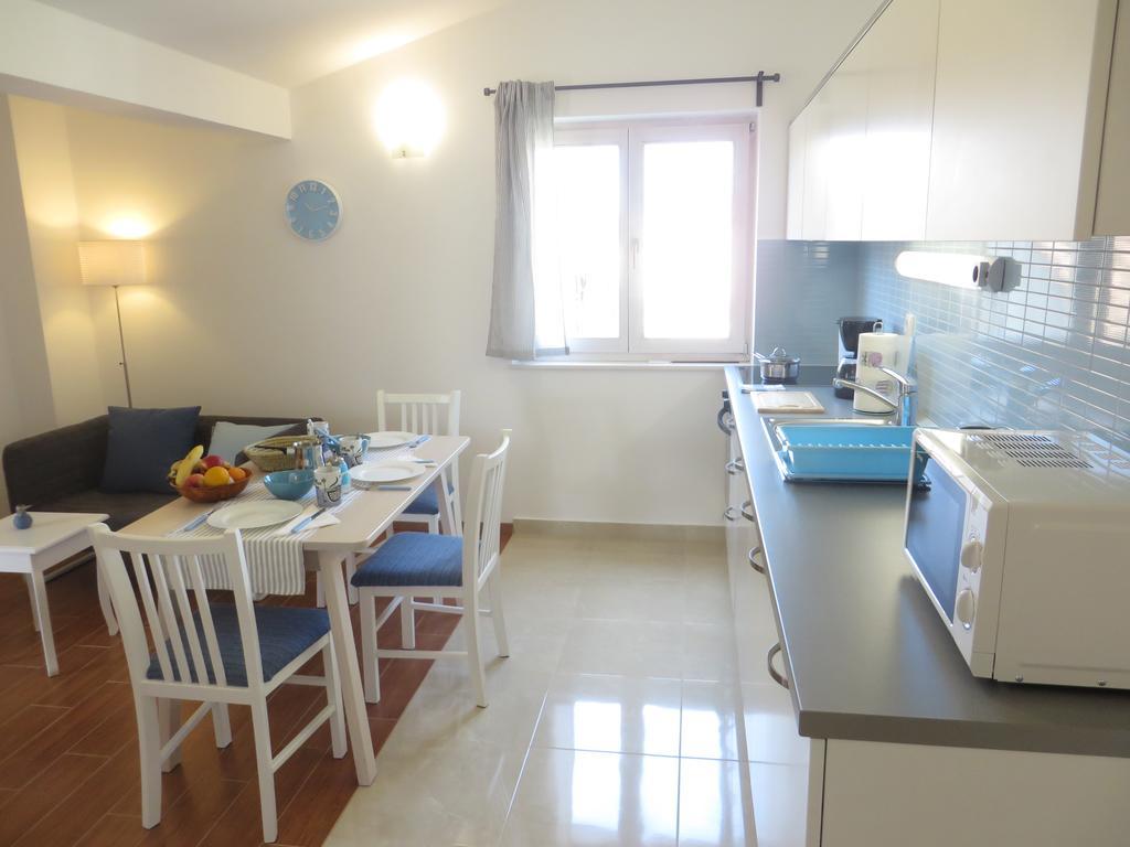 Filipovic Apartments With Pool Biograd Na Moru Exterior foto