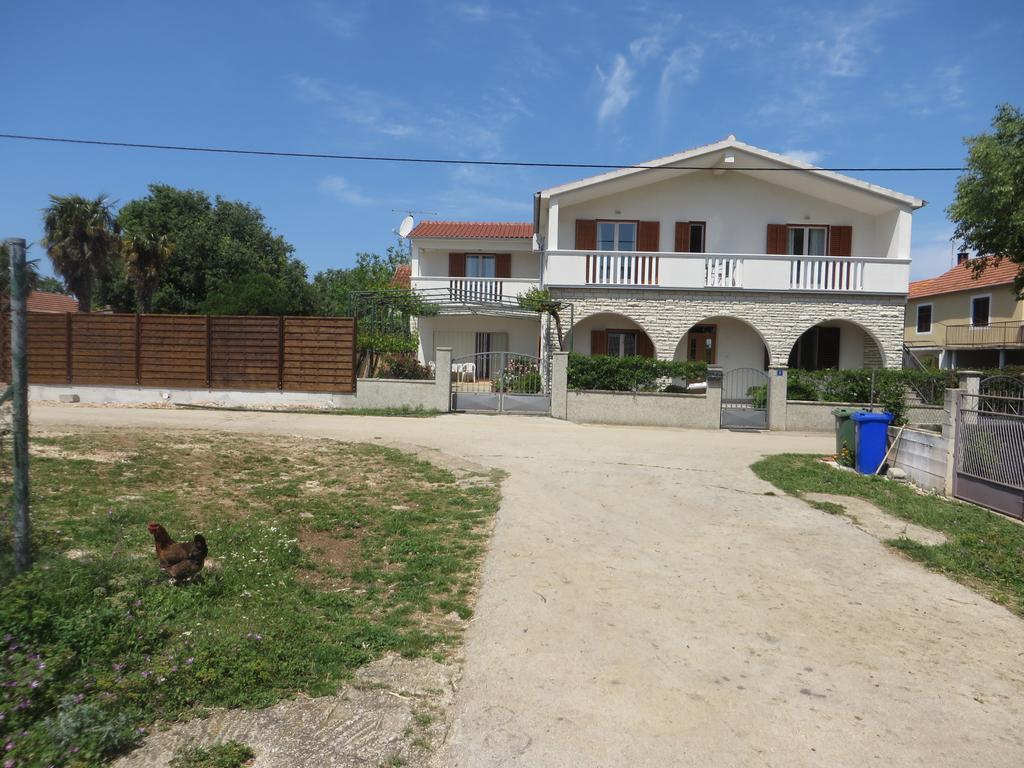 Filipovic Apartments With Pool Biograd Na Moru Exterior foto